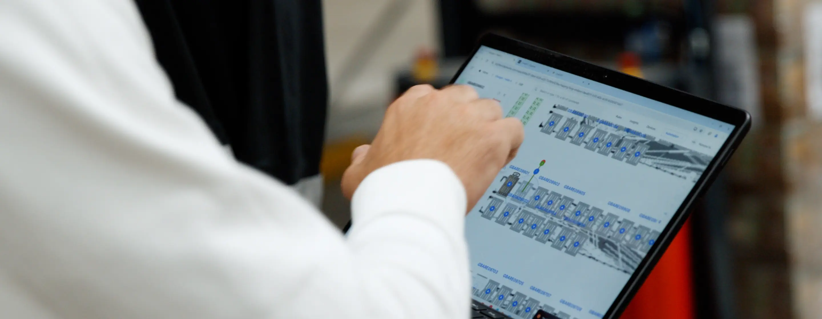 Increased Efficiency at Noerpel Through Automation of Intralogistics With AnyFleet-2880x1120